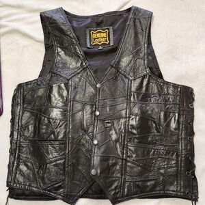 Genuine Leather Motorcycle Vest For Men Size Medium Black Buffallow Leather A3